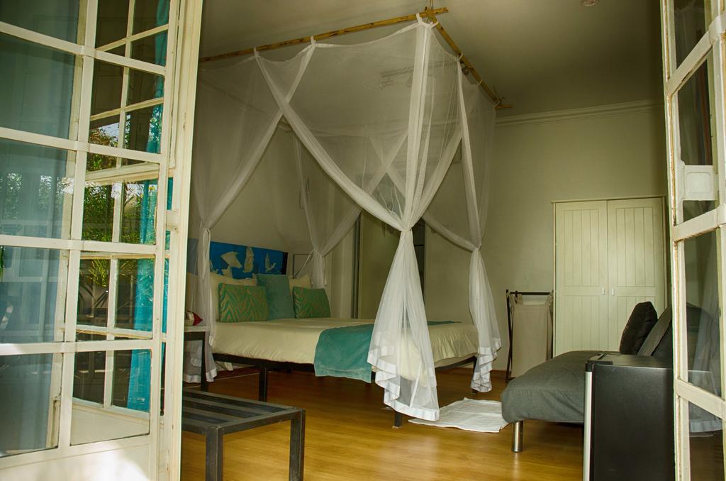 The Old House Bed and Breakfast Kasane Εξωτερικό φωτογραφία