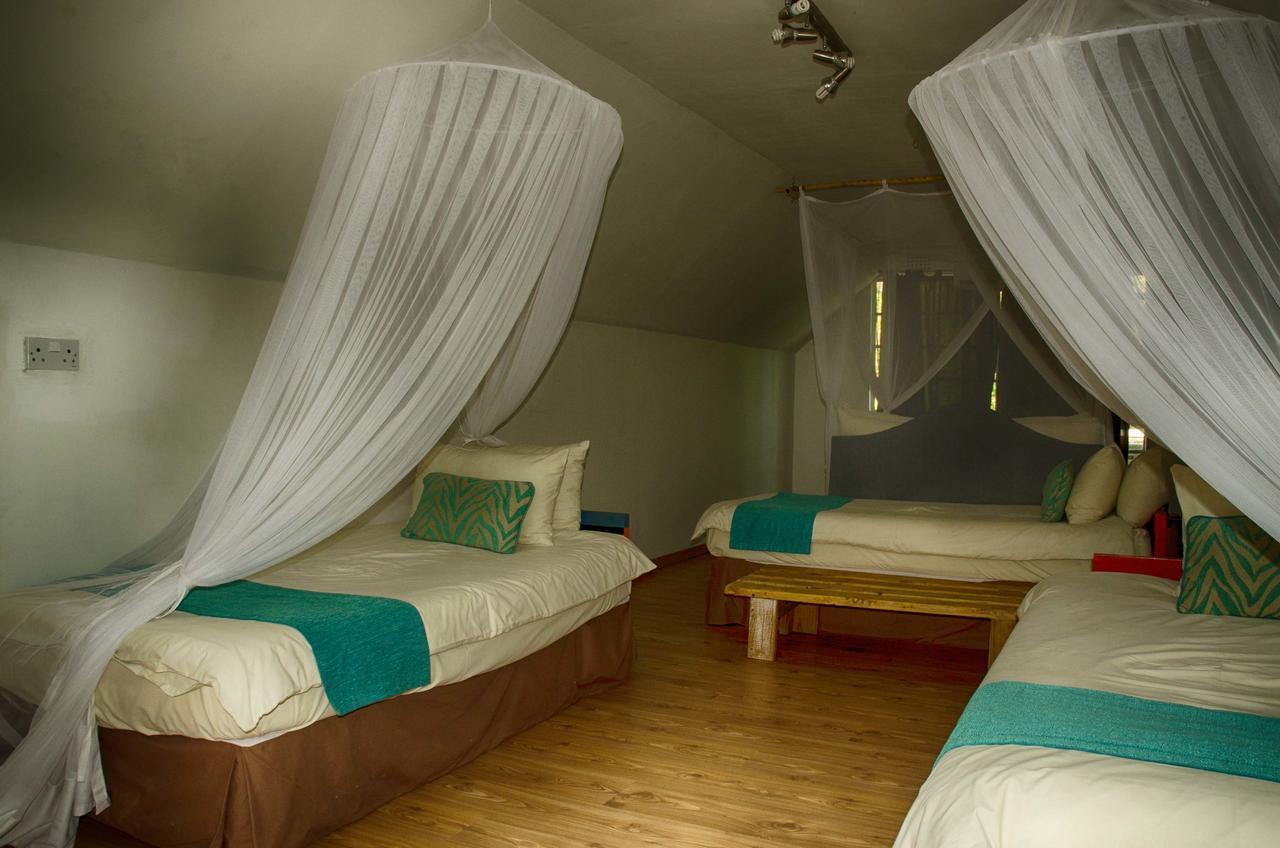 The Old House Bed and Breakfast Kasane Εξωτερικό φωτογραφία