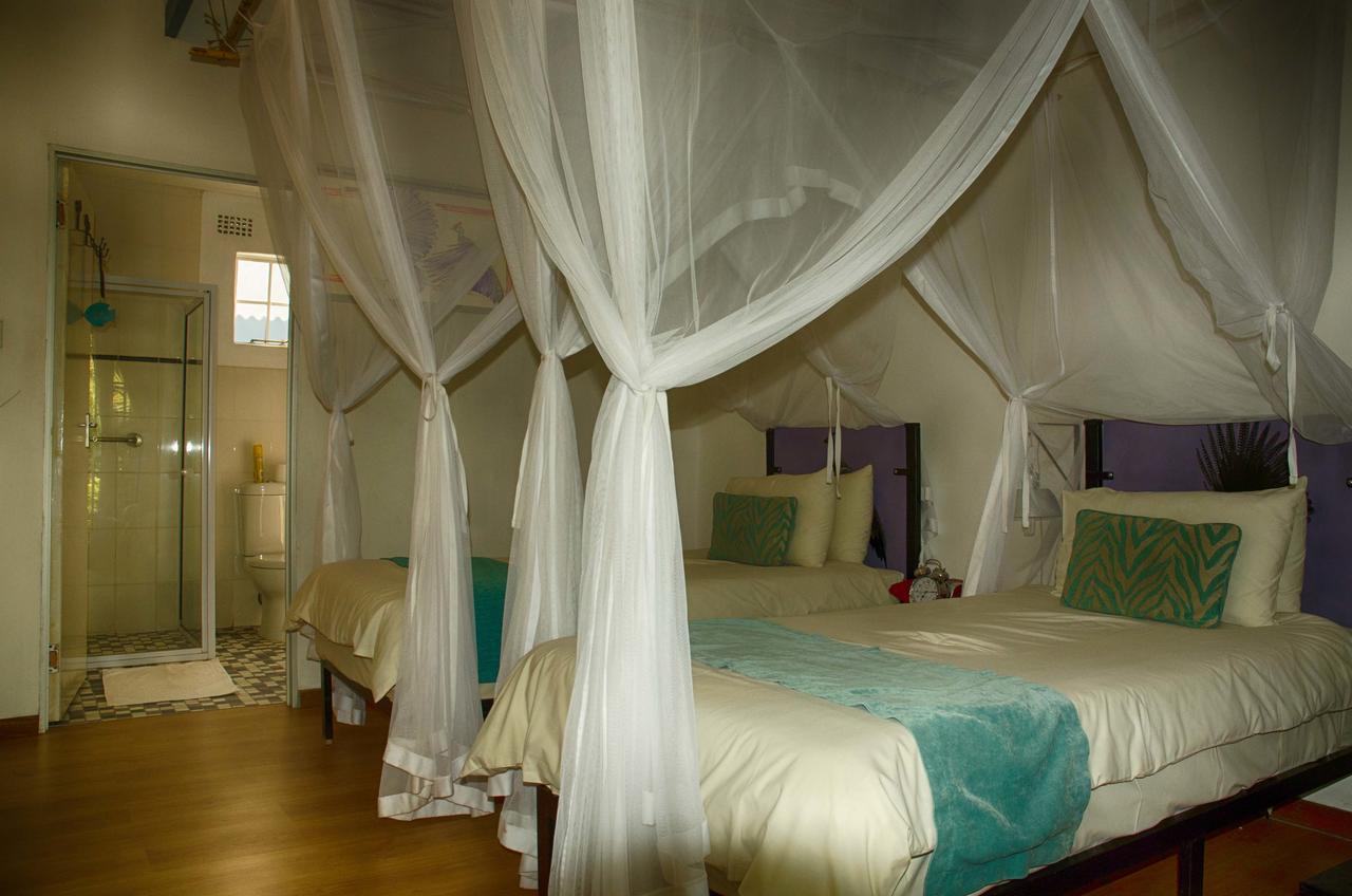 The Old House Bed and Breakfast Kasane Εξωτερικό φωτογραφία